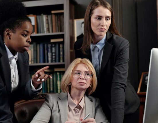 Red Sea Crisis: Oil Markets Make Contingency Plans for Weeks of Chaos