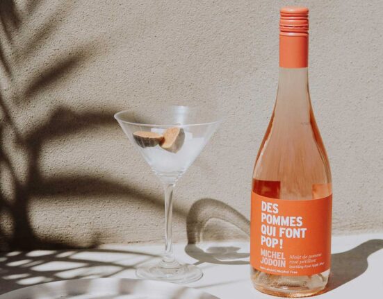 Moon They Landing How are Main Close Space Really