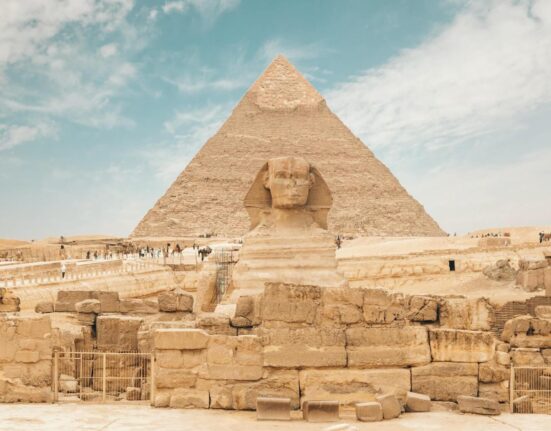 How to get the best deals on hotels and flights