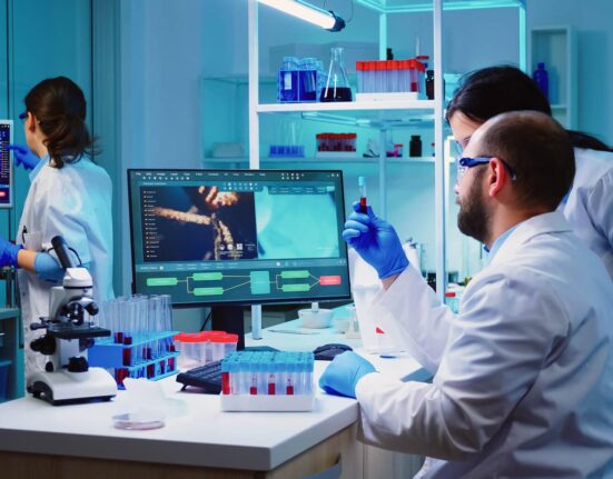 FDA Authorizes Marketing of VR System for Chronic Pain Relief