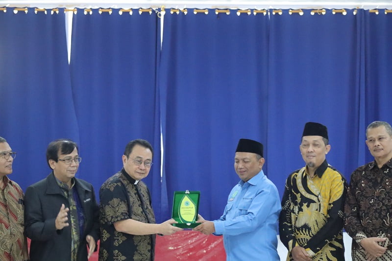 Tingkatkan Kerukunan Umat Beragama, MUI dan PGI DKI Jalin Kerjasama